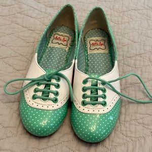 Bettie Page Shoes by Ellie Oxford Flats